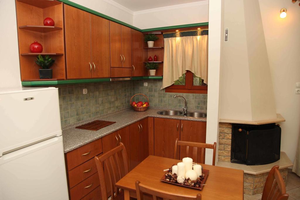 Vaya Apartments & Studios Platamonas Esterno foto